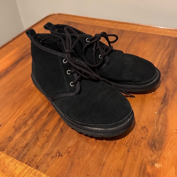UGG Black Nuemel Boots - Picture 3 of 9